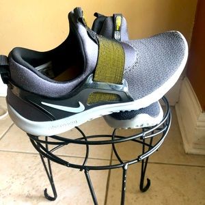 Nike Renew grey-gold Atlantic